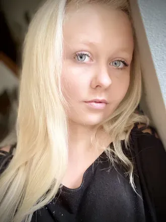 OnlyFans cuenta scarletletter22 avatar 1