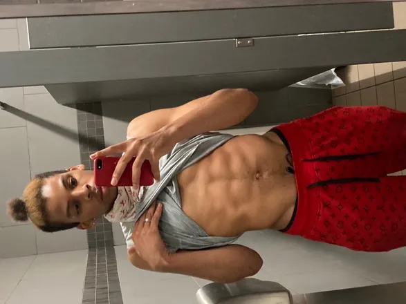 OnlyFans cuenta thekingof_usa header 2