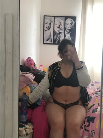 OnlyFans cuenta tiffyminati header 2