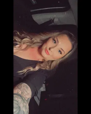 OnlyFans cuenta blueeyedgirl321 avatar 1