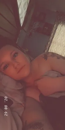 OnlyFans cuenta wetlittleprincess92 header 2
