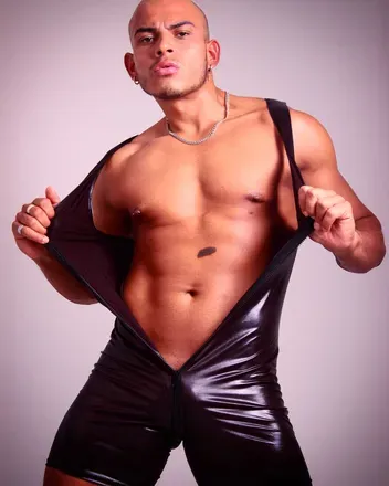 OnlyFans cuenta ronald_tryp avatar 1
