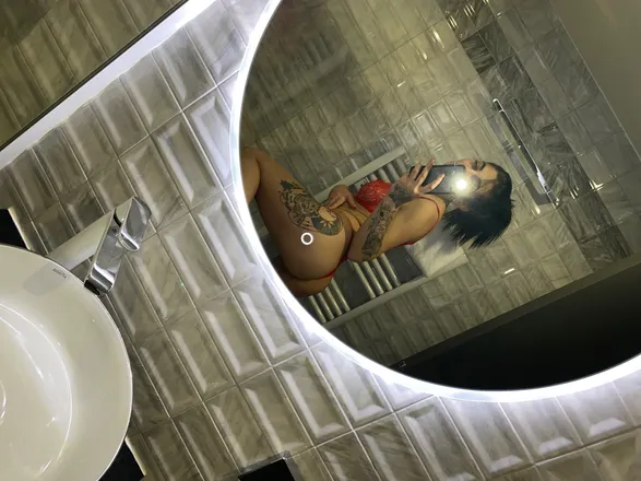 OnlyFans cuenta saraadelina65555 header 2