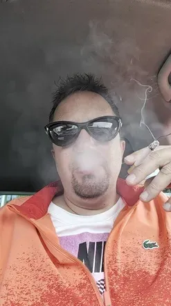 OnlyFans cuenta redsnsneakers avatar 1