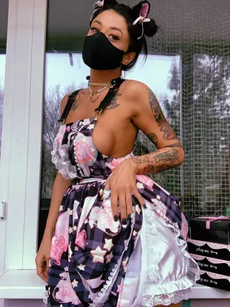 OnlyFans account  mollyalien avatar 1