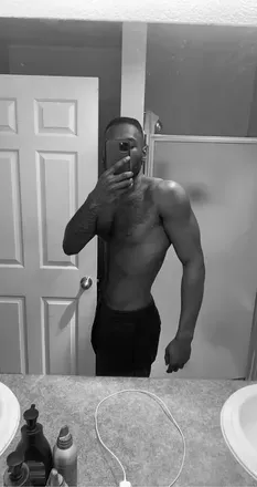 OnlyFans cuenta shelovechocolattee avatar 1