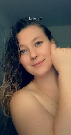 OnlyFans account  tekiraa avatar 1