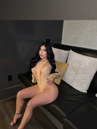 OnlyFans cuenta karlita1997 header 2