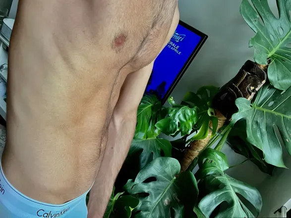 OnlyFans cuenta youngtattoued avatar 1