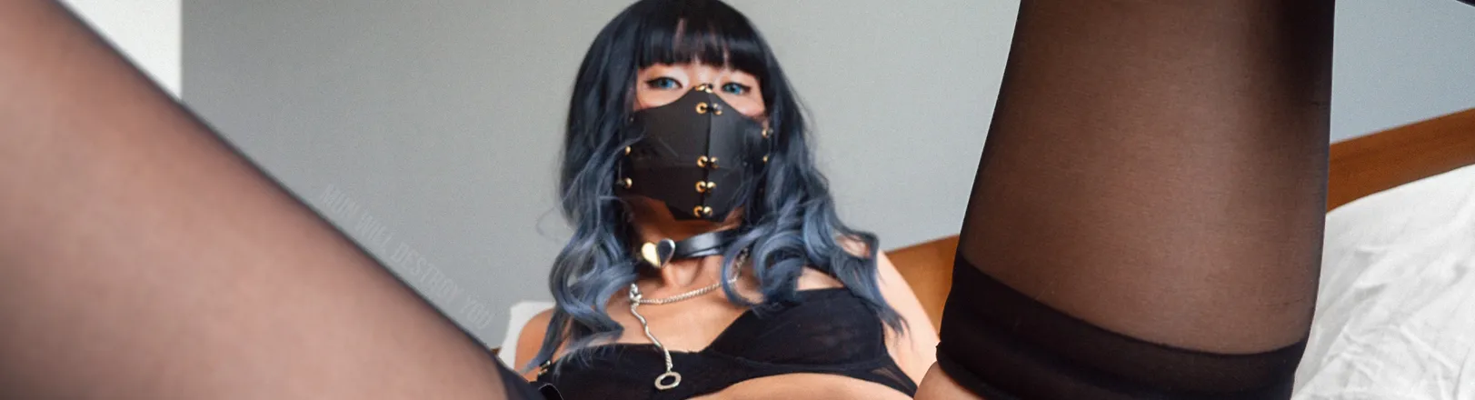 OnlyFans account  munwilldestroyyou header 2