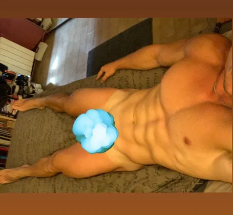 OnlyFans cuenta leo.tivann header 2