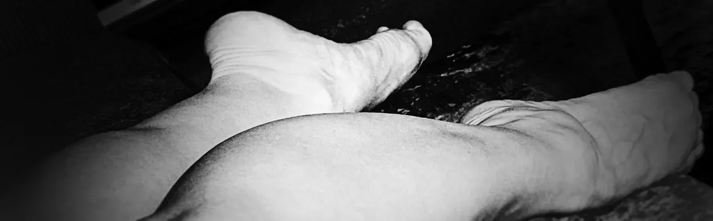 OnlyFans cuenta womanwithmuscularcalves header 2