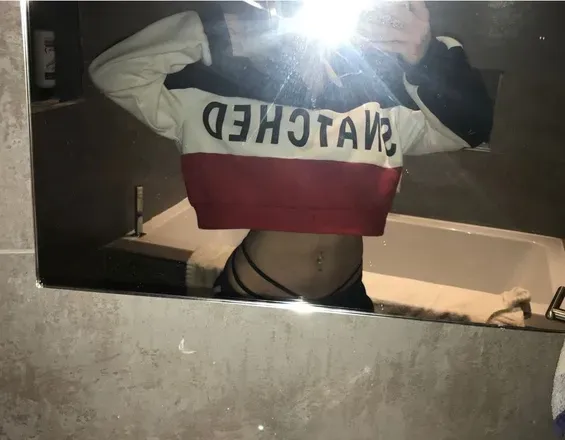 OnlyFans cuenta nofacednudes header 2