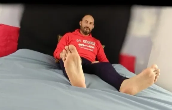 OnlyFans cuenta patonesfeet header 2