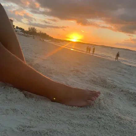 OnlyFans cuenta colorfulworldfeet header 2
