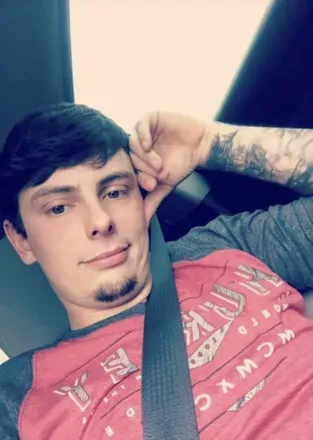 OnlyFans account  downsouthkris avatar 1