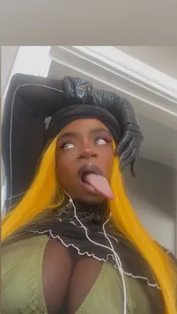 OnlyFans cuenta thebananaqueen header 2