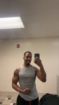 OnlyFans cuenta musclemanjonah avatar 1