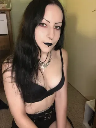 OnlyFans cuenta bloodinteeth avatar 1