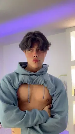 OnlyFans account  teemo_ty avatar 1