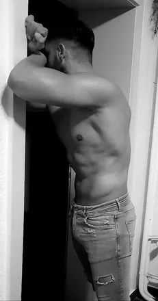OnlyFans cuenta ionelash header 2