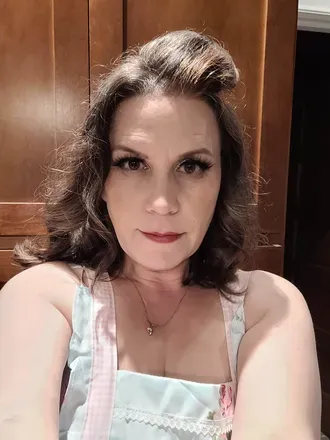 OnlyFans cuenta naughtyaries avatar 1