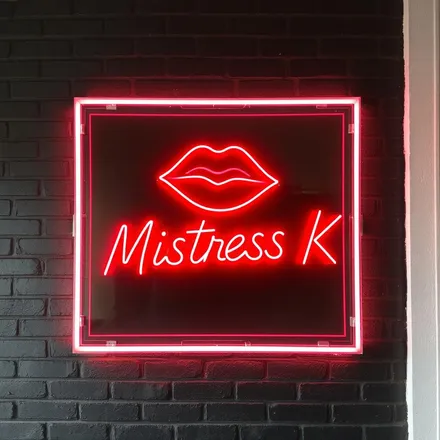 OnlyFans cuenta mistressk69 header 2