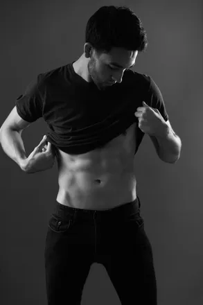 OnlyFans cuenta danielnewman34 header 2