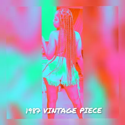 OnlyFans account  vintagepiece1987 avatar 1