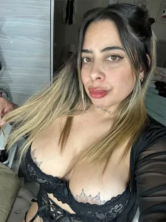 OnlyFans account  milloyesi avatar 1