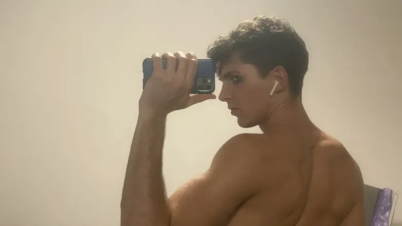 OnlyFans cuenta smoothsurferboy header 2