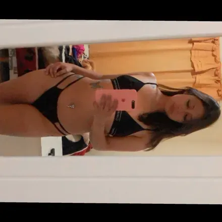 OnlyFans cuenta deniseebb header 2
