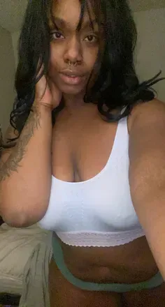 OnlyFans account  reesecups123 header 2