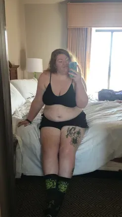 OnlyFans account  gingerbomb77 avatar 1