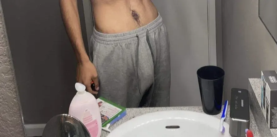 OnlyFans cuenta longshlongzo avatar 1