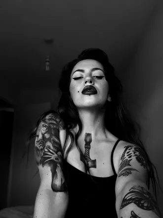 OnlyFans cuenta knullbaby header 2