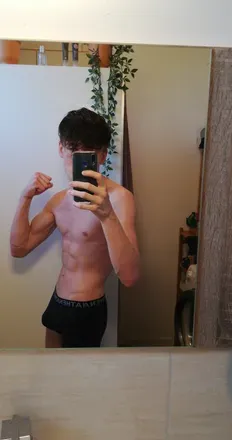 OnlyFans cuenta teennude17 header 2