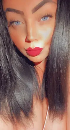 OnlyFans cuenta c_z_m_xo avatar 1
