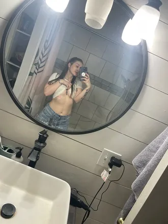 OnlyFans cuenta ashley.kauai header 2
