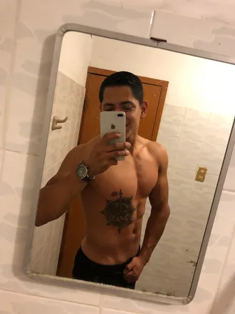 OnlyFans cuenta u225321647 header 2