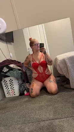 OnlyFans cuenta sexymommy_1996 avatar 1