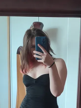 OnlyFans cuenta luckyviki avatar 1
