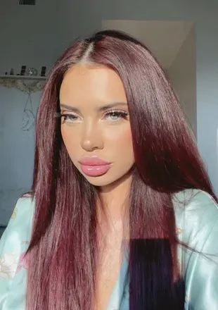 OnlyFans account  sabinarougeempire avatar 1