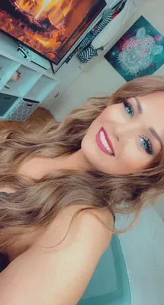 OnlyFans account  laurensummersxo avatar 1