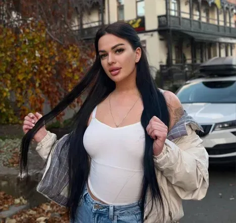 OnlyFans cuenta lia_lovee avatar 1