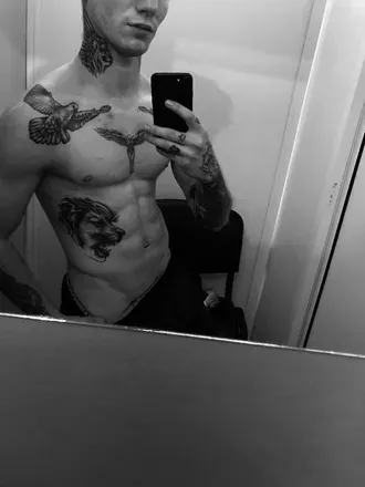 OnlyFans account  daddyk3pv header 2