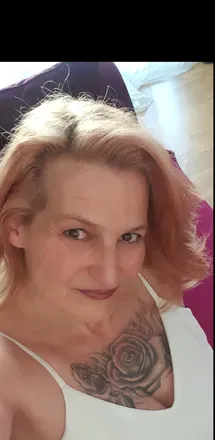 OnlyFans account  nina-swiss avatar 1