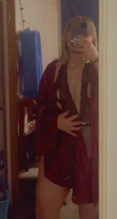 OnlyFans cuenta atomicblonde18 header 2