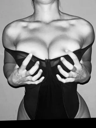 OnlyFans account  soft.seductionn header 2