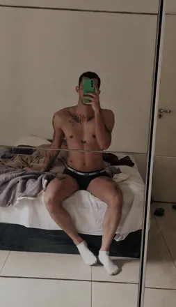 OnlyFans cuenta jyuu8 header 2